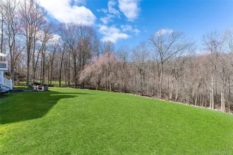 9 Gifford Lake Drive Armonk NY 10504
