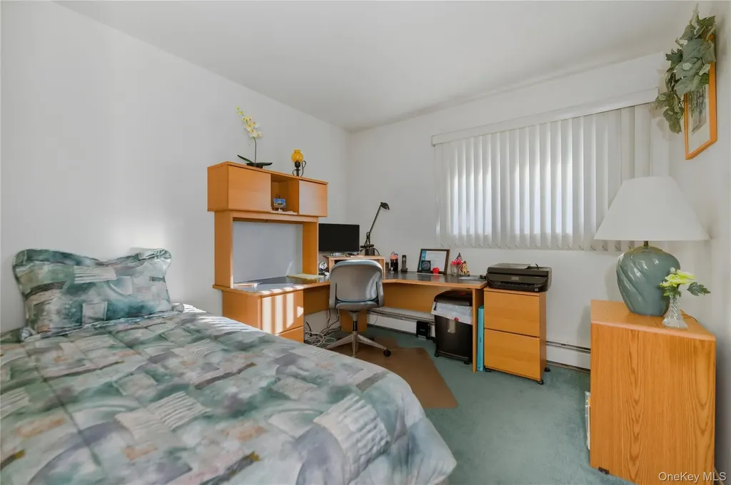 613 Smith Place Oceanside NY 11572