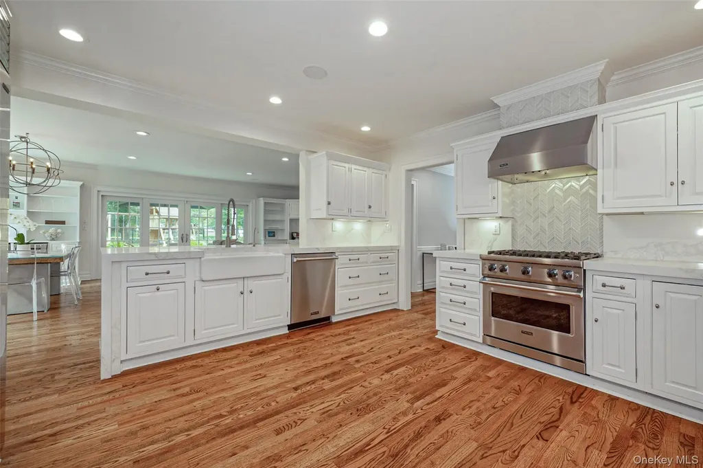 18 Lakeside Drive Rye NY 10580