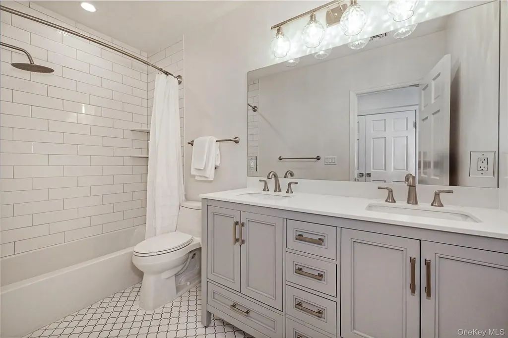 18 Lakeside Drive Rye NY 10580