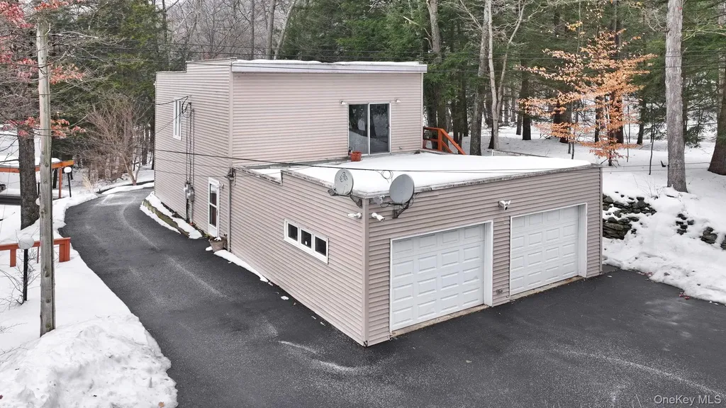 1202 Jackson Corners Road Red Hook NY 12571