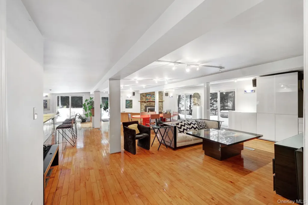 1202 Jackson Corners Road Red Hook NY 12571