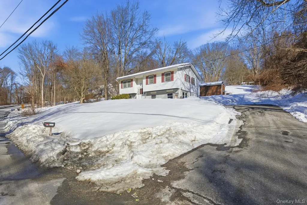 106 Johnson Road Wingdale NY 12594