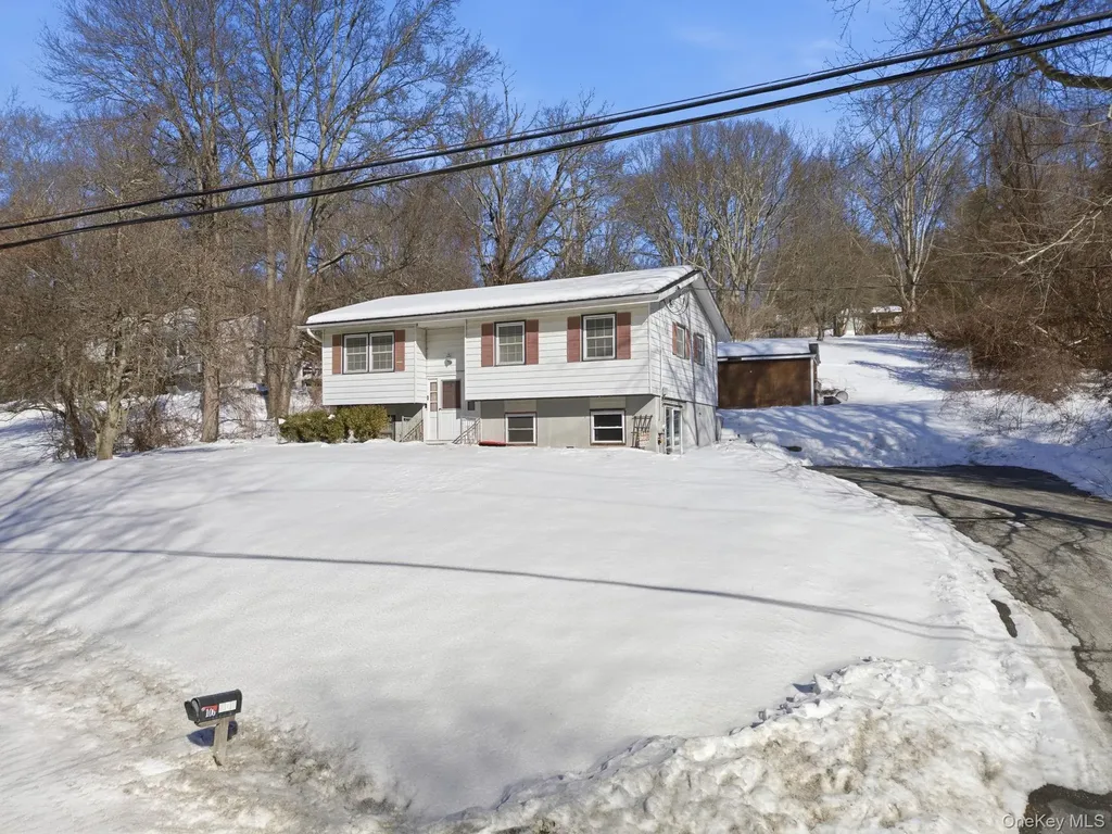 106 Johnson Road Wingdale NY 12594