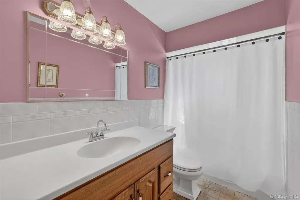 1 Mace Drive Valley Cottage NY 10989