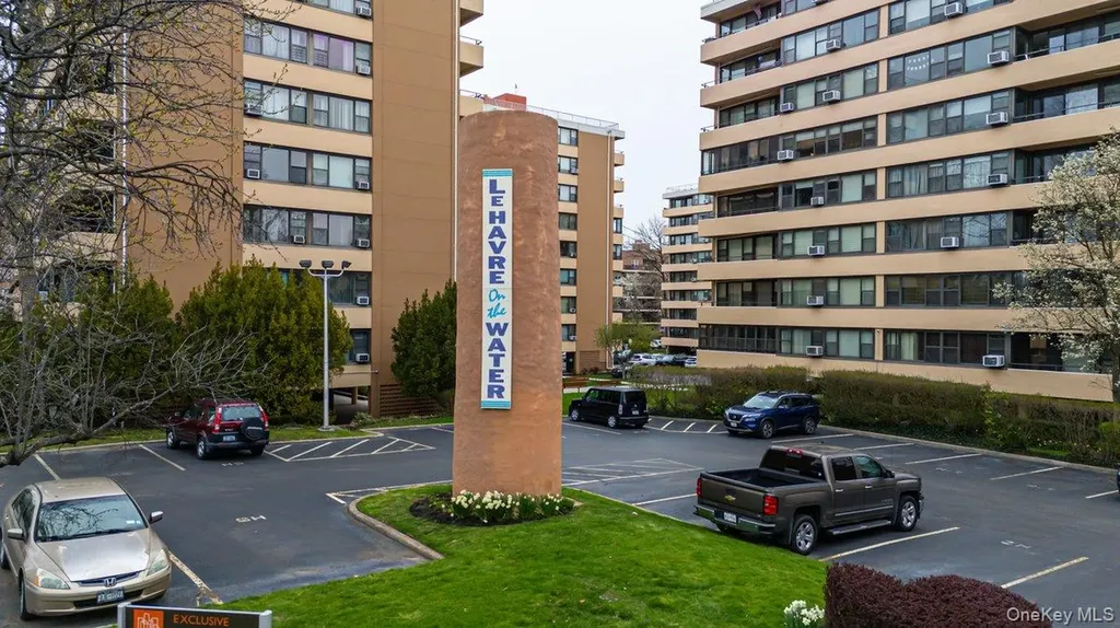 7-15 162nd Street Beechhurst NY 11357