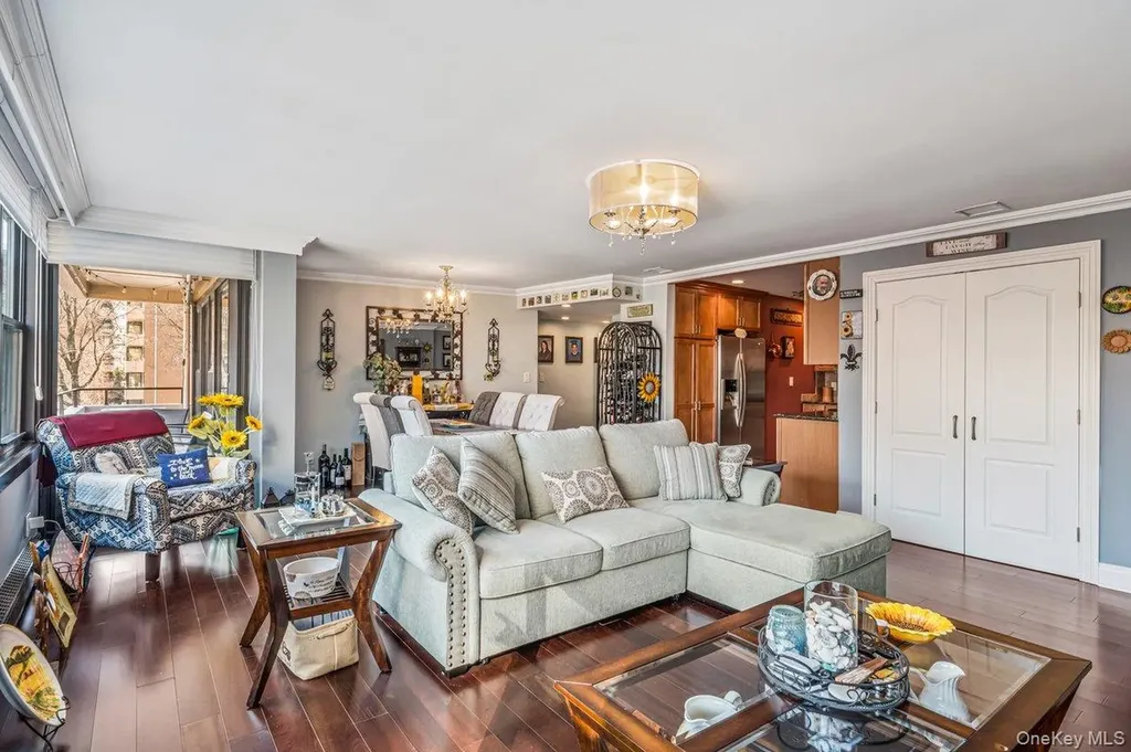 7-15 162nd Street Beechhurst NY 11357