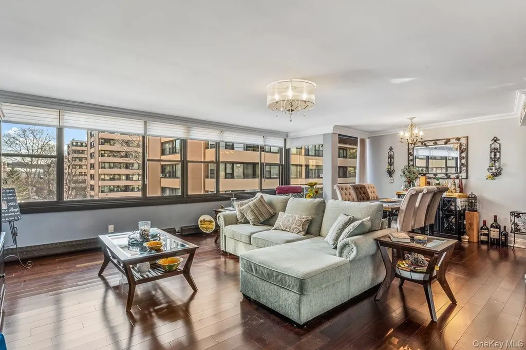 7-15 162nd Street Beechhurst NY 11357