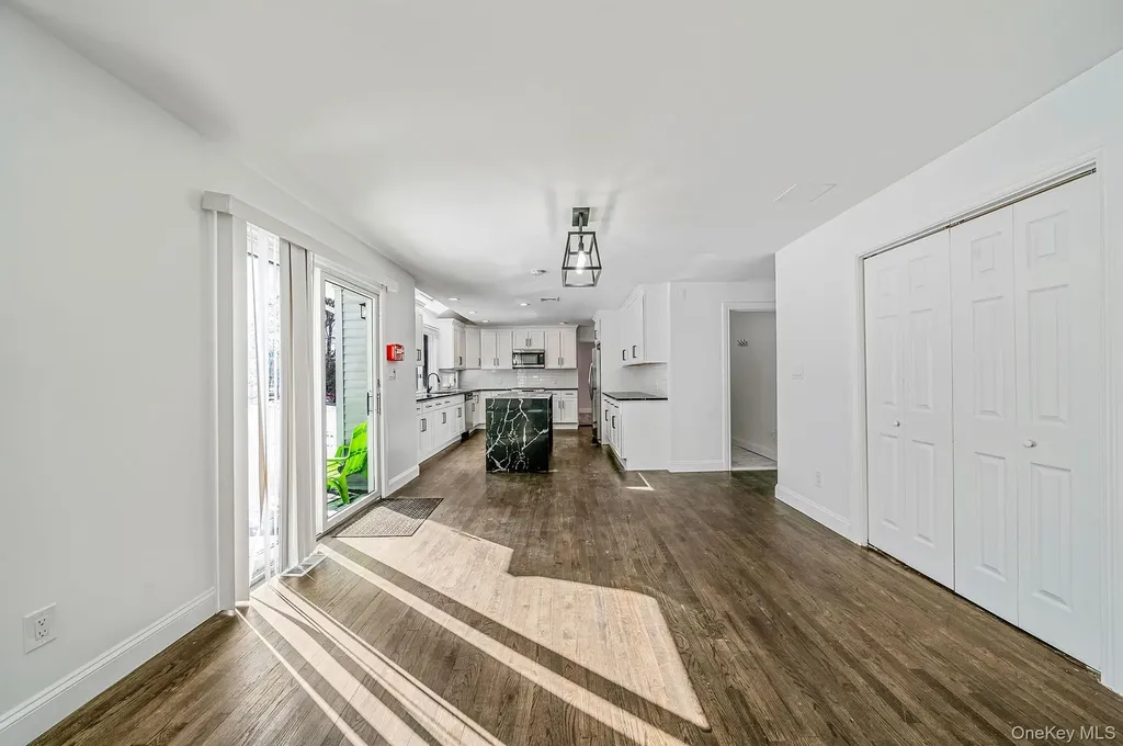 1944 Wading River Manor Road Wading River NY 11792