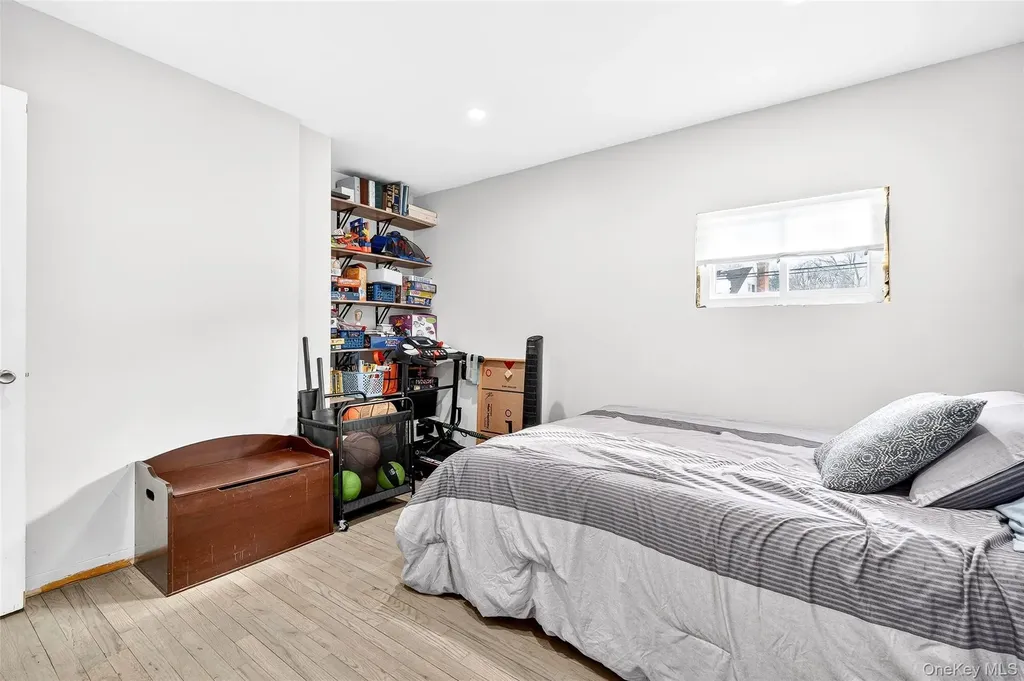 53 Hazelton Road Yonkers NY 10710
