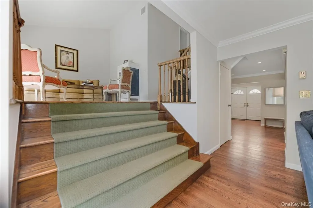 974 Mildred Drive Baldwin NY 11510