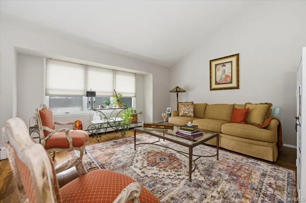 974 Mildred Drive Baldwin NY 11510