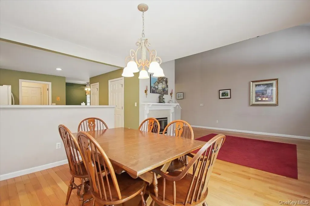 4 Osborne Glen Poughquag NY 12570