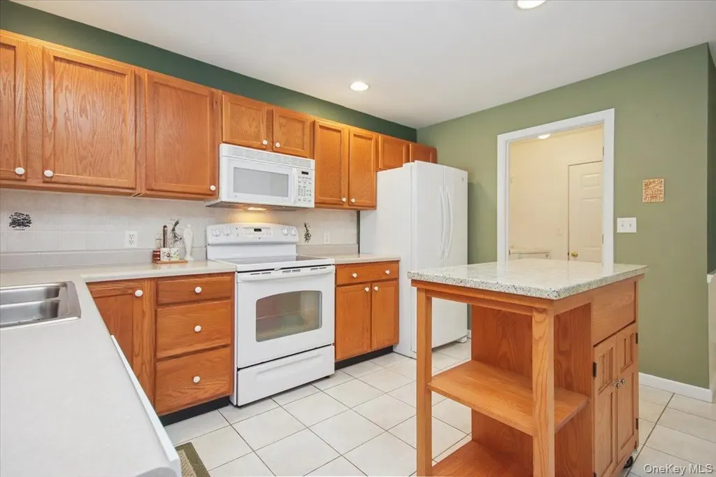 4 Osborne Glen Poughquag NY 12570