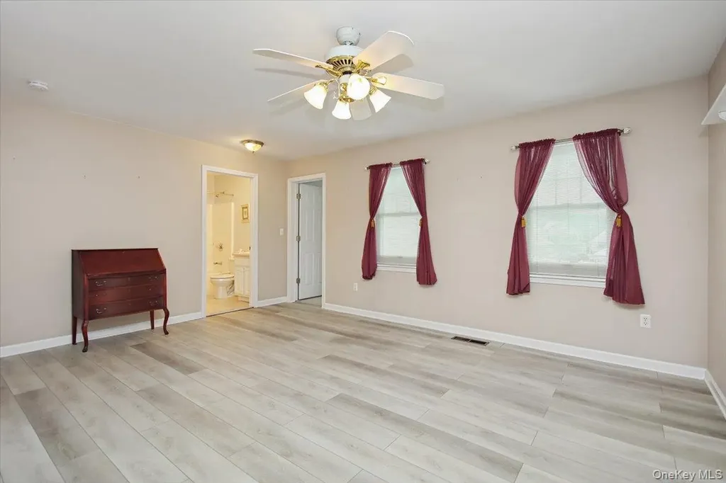 4 Osborne Glen Poughquag NY 12570