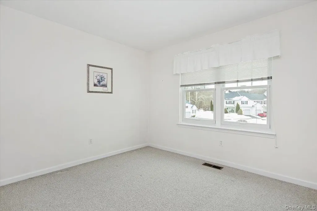 4 Osborne Glen Poughquag NY 12570