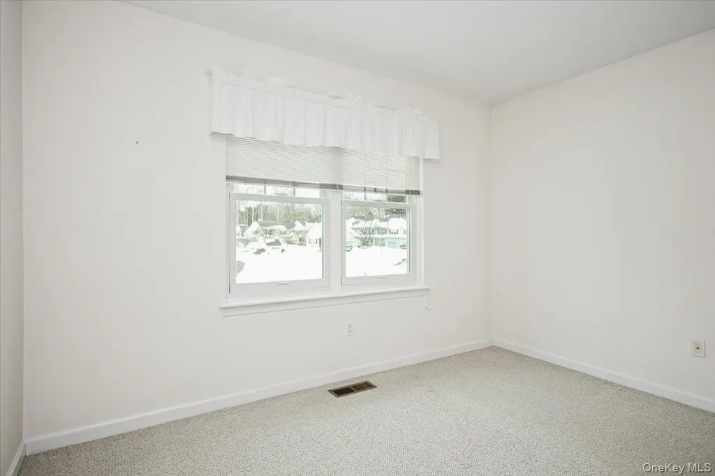 4 Osborne Glen Poughquag NY 12570