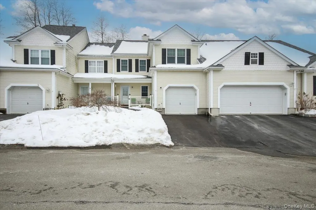 4 Osborne Glen Poughquag NY 12570