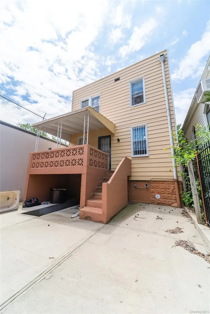 356 Underhill Avenue Bronx NY 10473