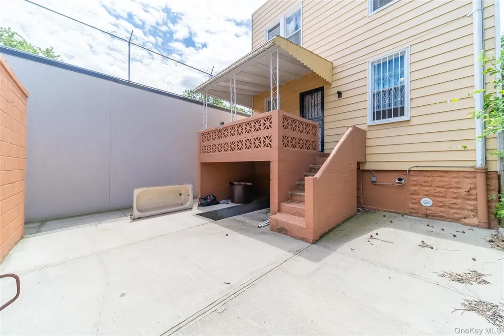 356 Underhill Avenue Bronx NY 10473