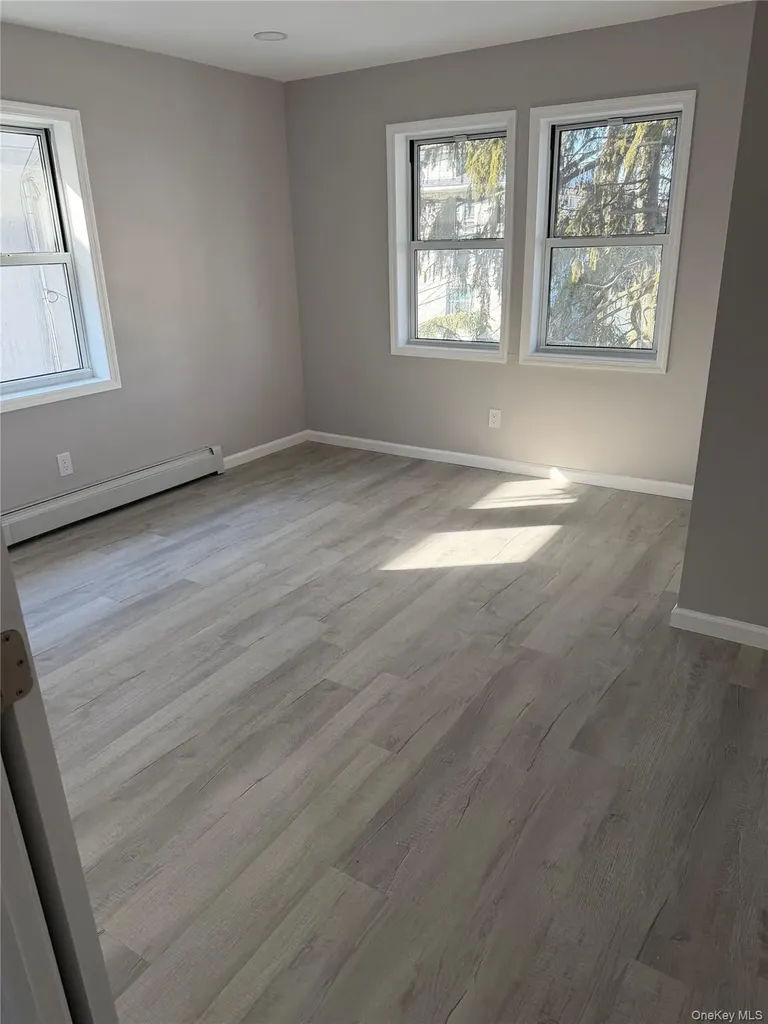 1356 Eggert Place Far Rockaway NY 11691