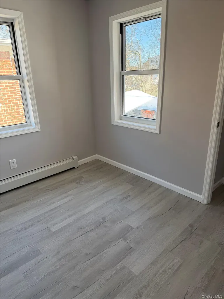 1356 Eggert Place Far Rockaway NY 11691
