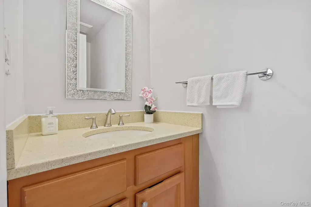 11 Pondview Close Chappaqua NY 10514