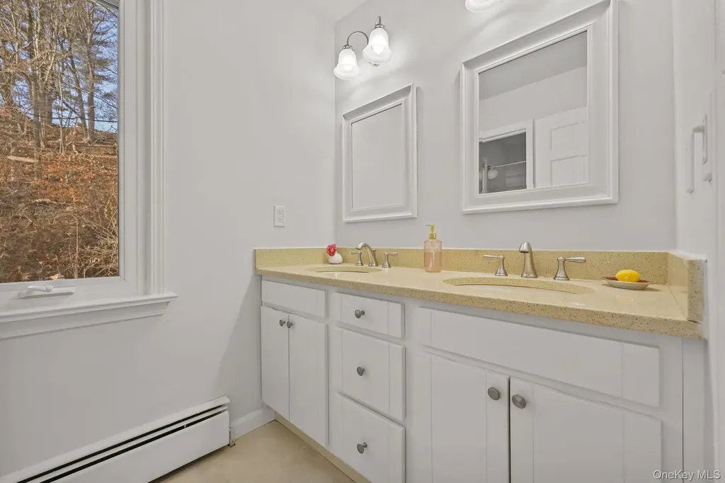 11 Pondview Close Chappaqua NY 10514