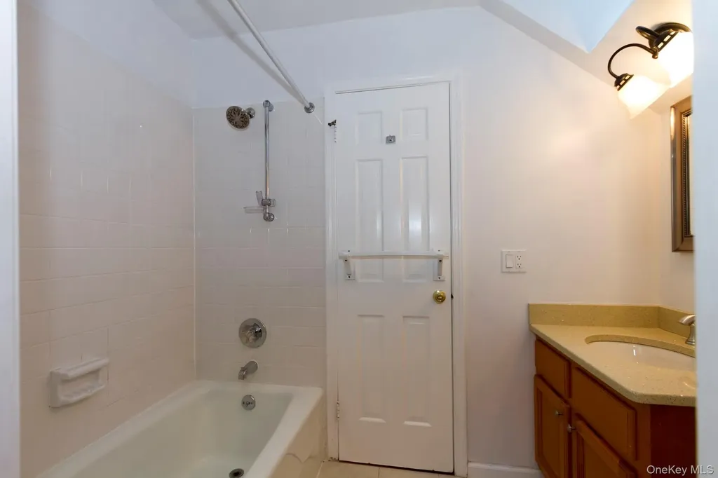 11 Pondview Close Chappaqua NY 10514