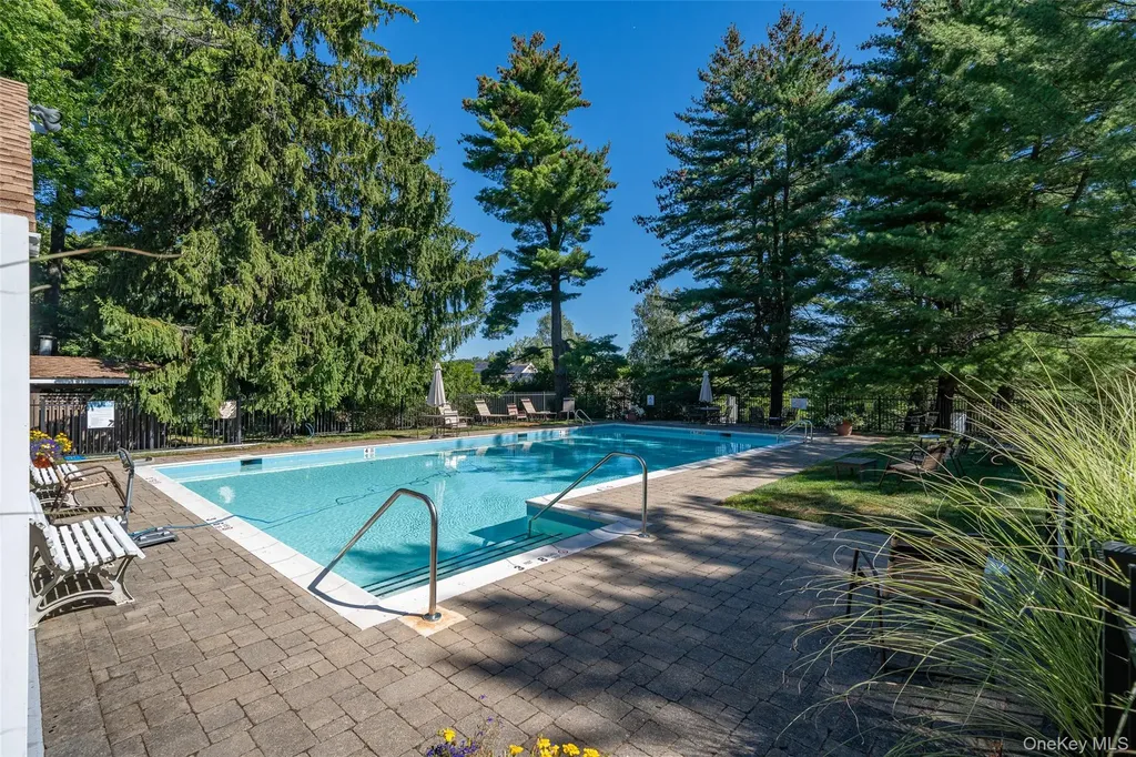 11 Pondview Close Chappaqua NY 10514
