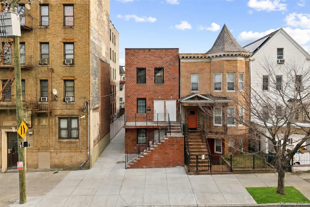 518 Morris Park Avenue Bronx NY 10460