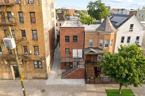 518 Morris Park Avenue Bronx NY 10460