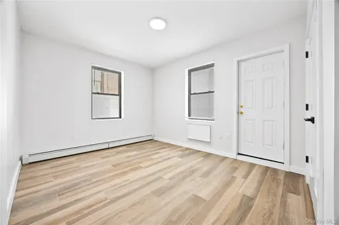 518 Morris Park Avenue Bronx NY 10460