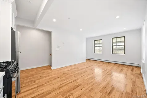 518 Morris Park Avenue Bronx NY 10460