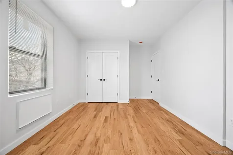 518 Morris Park Avenue Bronx NY 10460