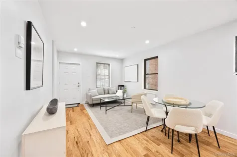 518 Morris Park Avenue Bronx NY 10460