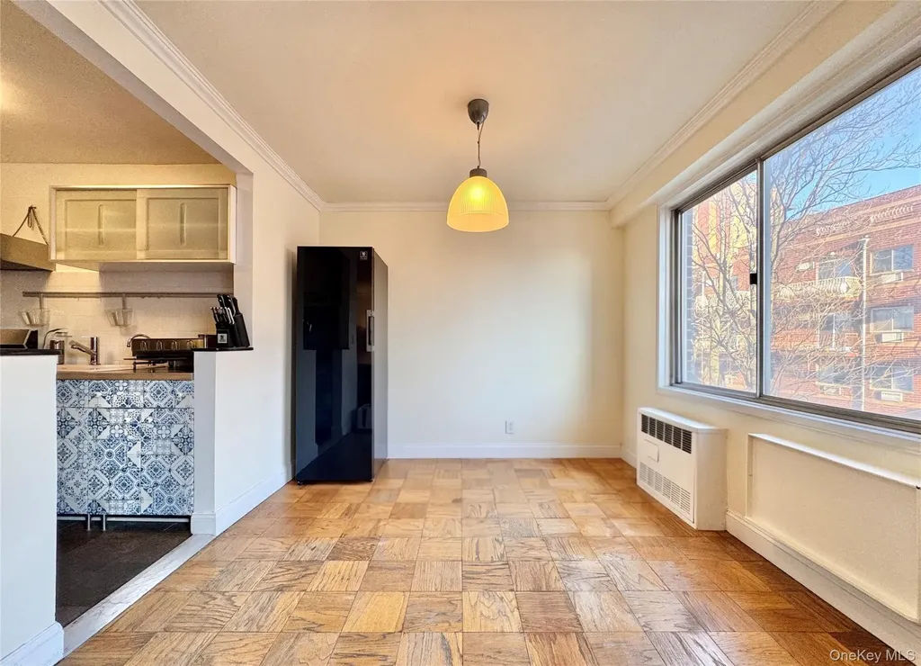 86-15 Broadway Elmhurst NY 11373