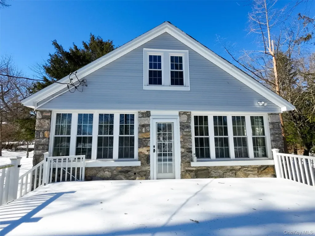 204 Brook Road Mahopac NY 10541
