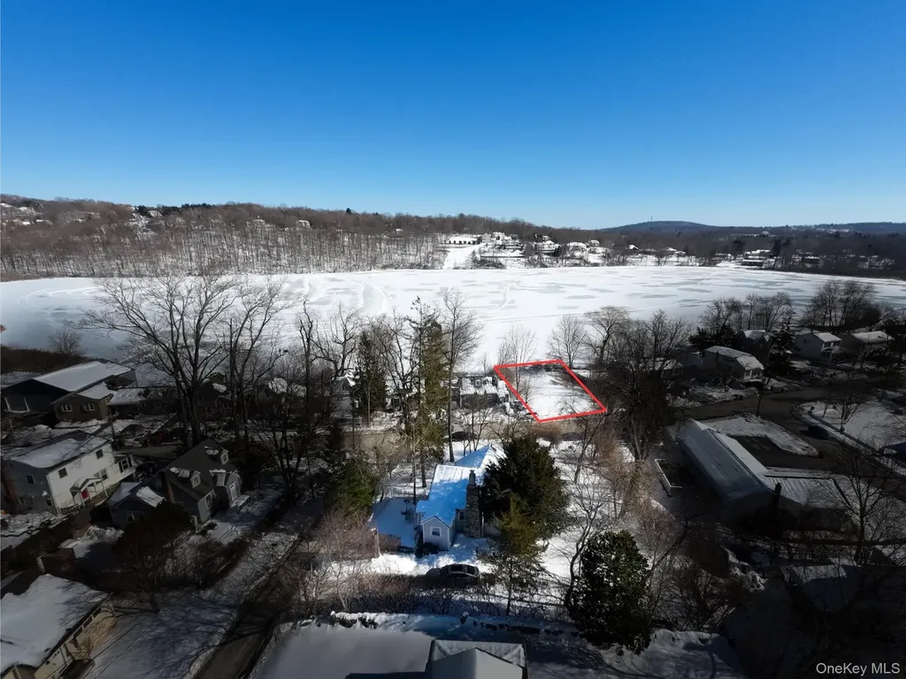 204 Brook Road Mahopac NY 10541