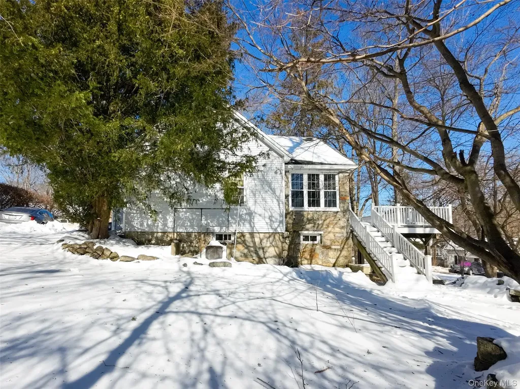204 Brook Road Mahopac NY 10541