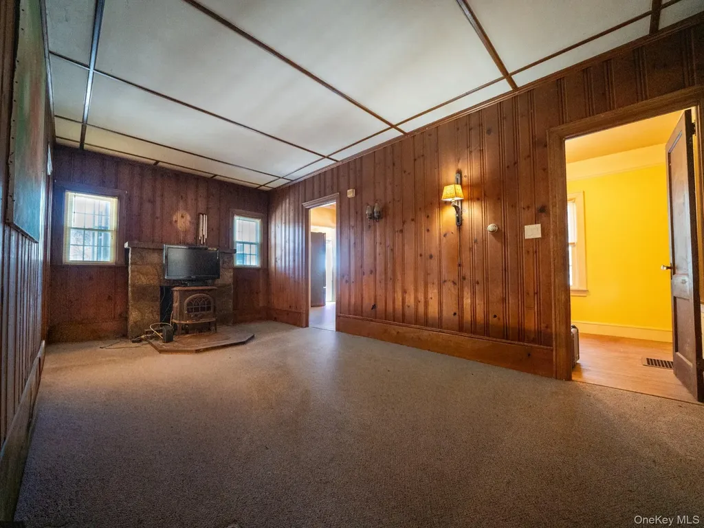 204 Brook Road Mahopac NY 10541