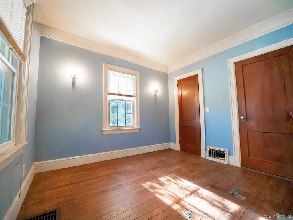 204 Brook Road Mahopac NY 10541