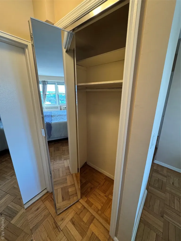 1841 Central Park Avenue Yonkers NY 10710