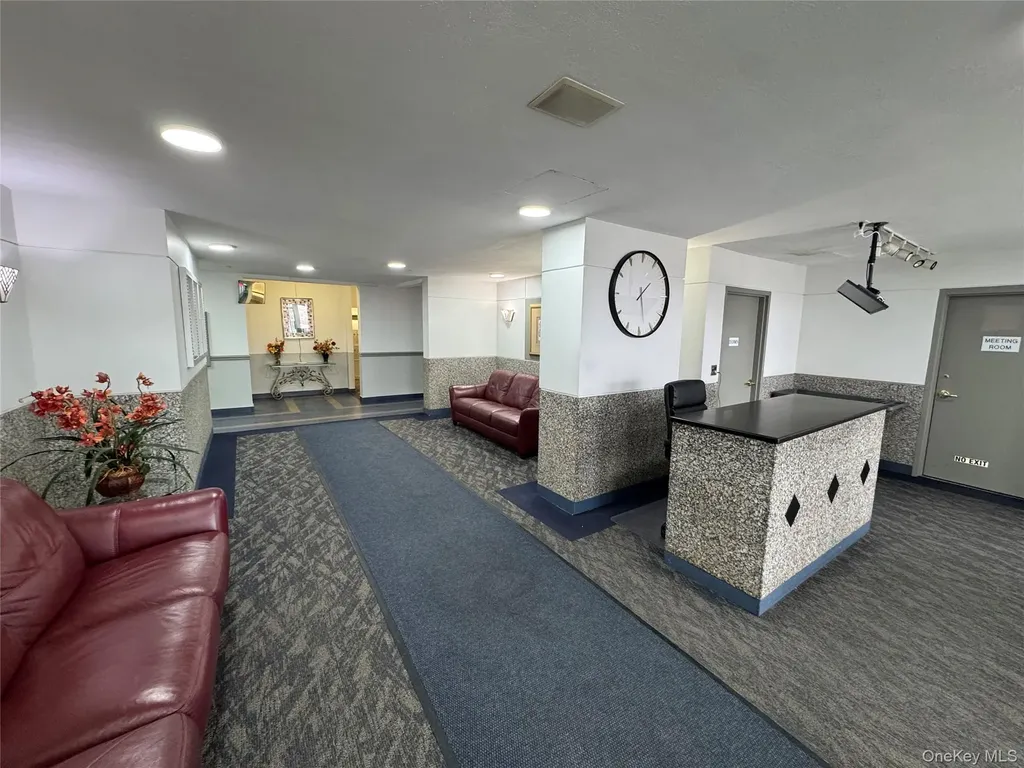 1841 Central Park Avenue Yonkers NY 10710