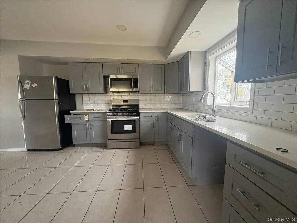 2842 Dahlia Avenue Baldwin NY 11510