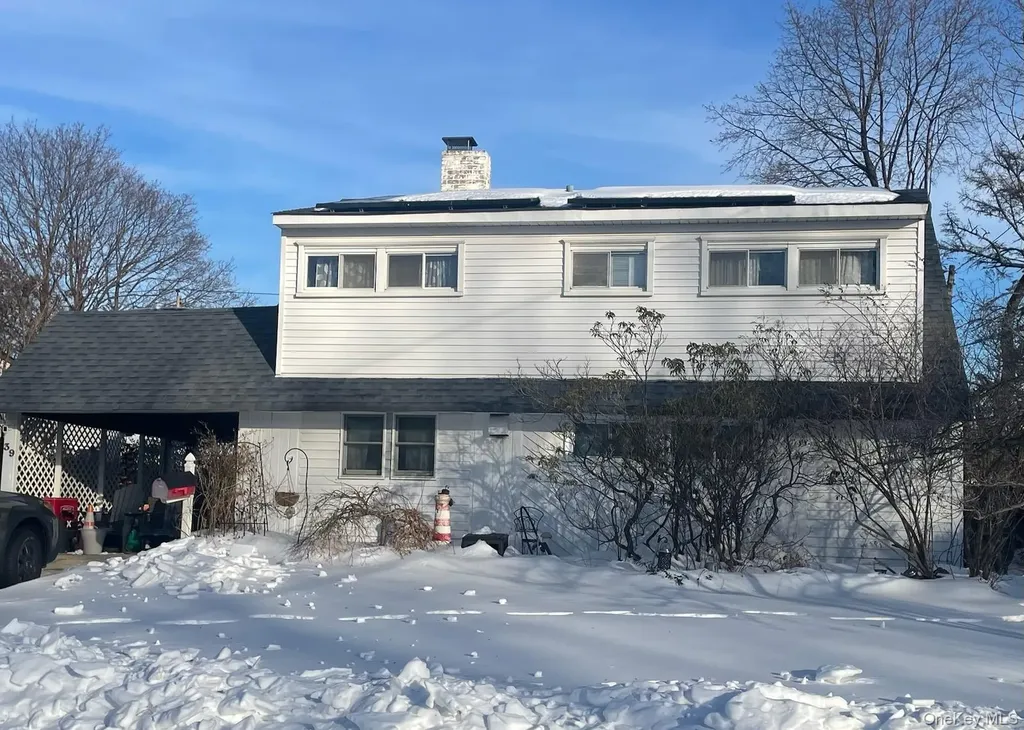 39 Beacon Lane Hicksville NY 11801