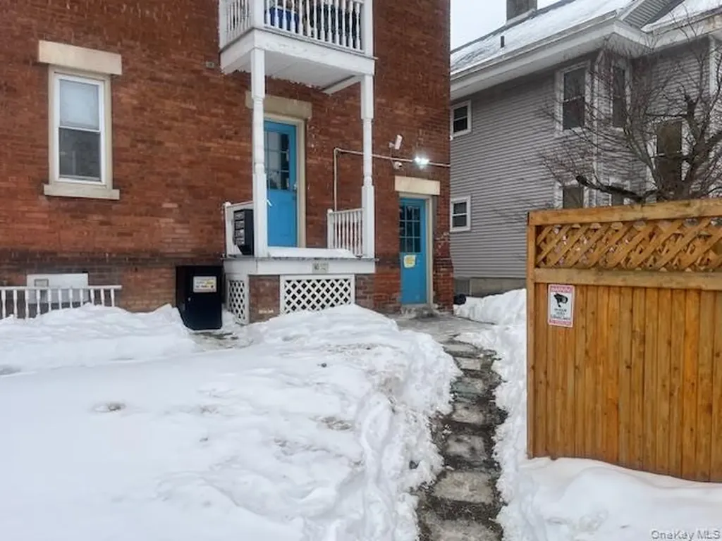 18 Innis Avenue Poughkeepsie NY 12601