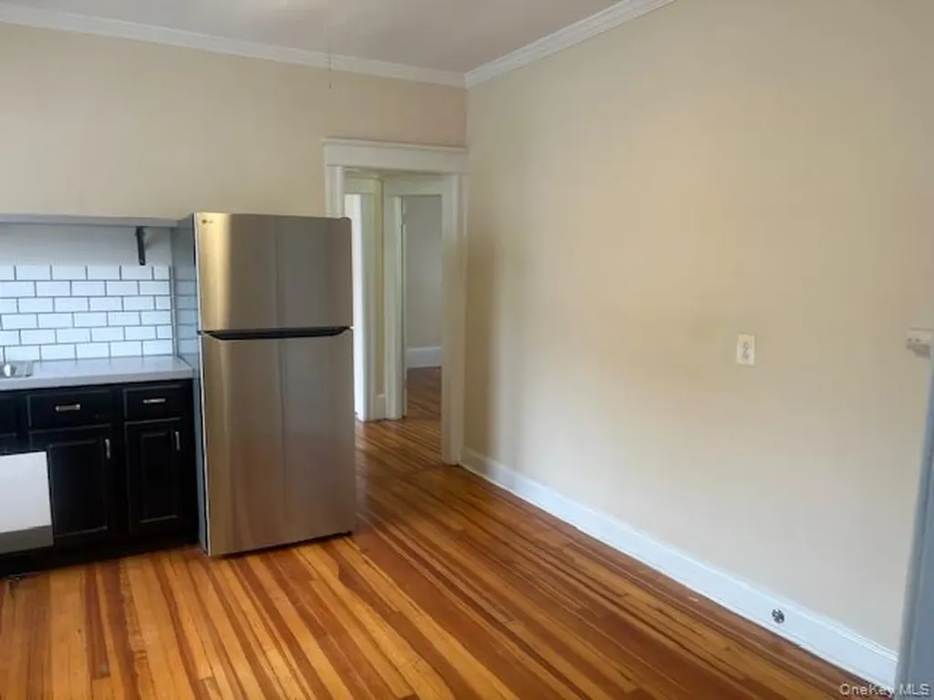 18 Innis Avenue Poughkeepsie NY 12601