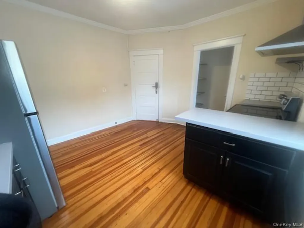 18 Innis Avenue Poughkeepsie NY 12601