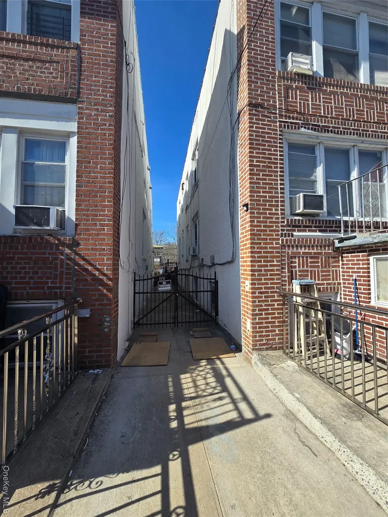 15 Brighton 4th Terrace Brooklyn NY 11235